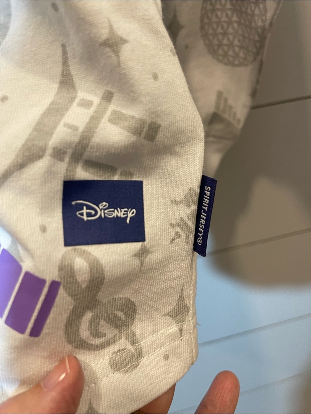 Disney Parks FiGment Epcot 2024 Festival Of The Arts Adult Spirit Shirt XS NWT - Picture 7 of 9
